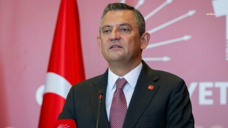 chp-lideri-ozgur-ozelden-eren-bulbul-ve-ferhat-gedik-icin-anma-mesaji-K3q4vfGy.jpg